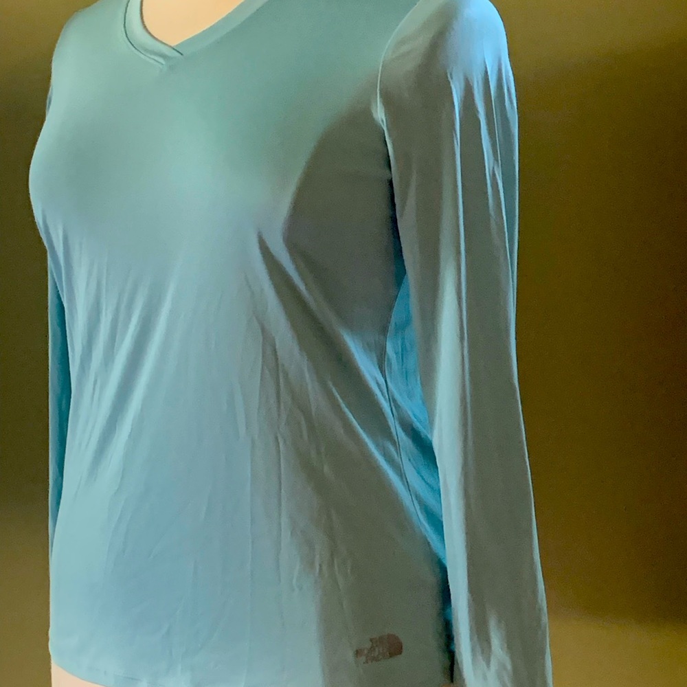 North face base layer tee